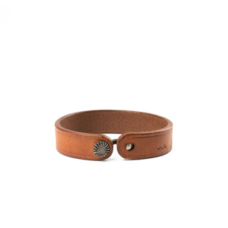 Moto - LBC-04 Leather Bracelet (Brown) 手環 皮革手環 羽毛 印地安 銀飾