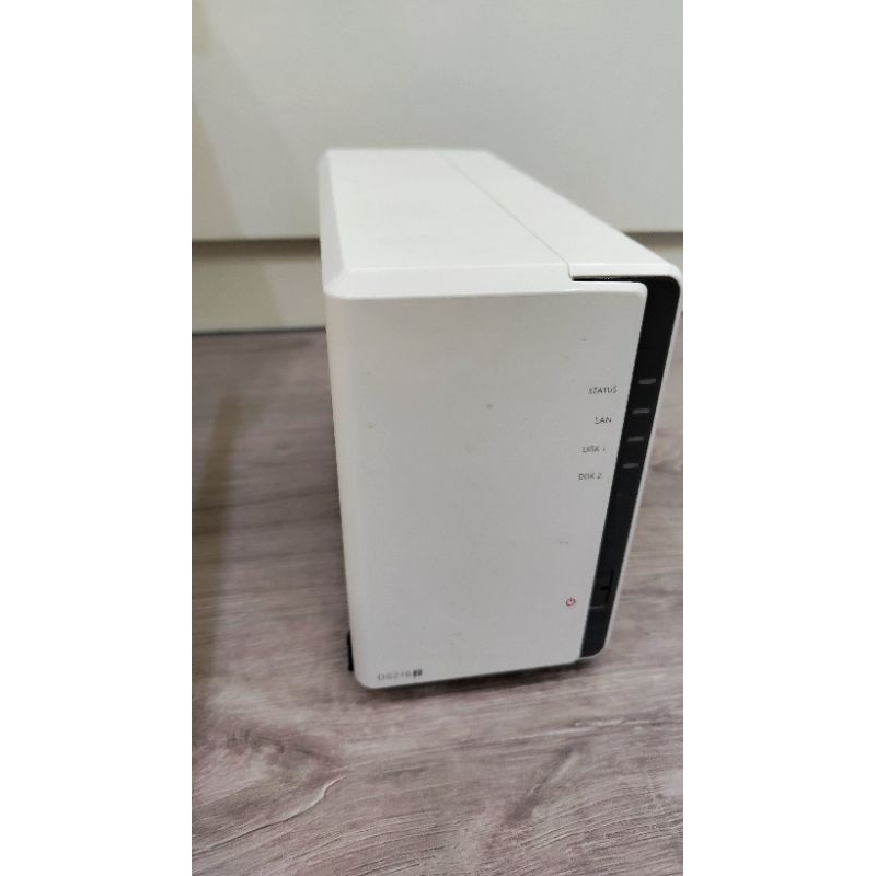 Synology 群暉 DS216j 網路儲存伺服器