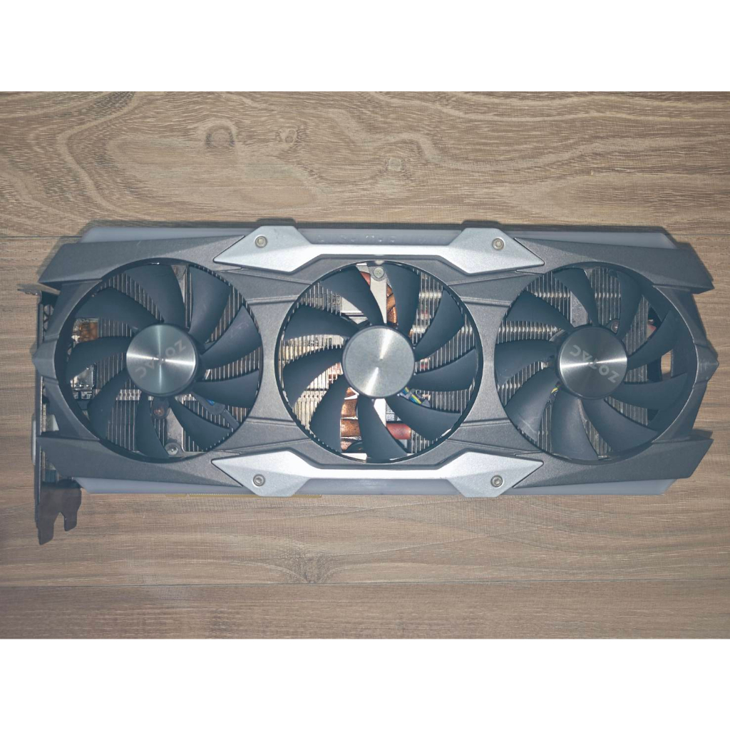 ZOTAC GTX 1080Ti AMP Extreme *雙 8Pin *背後金屬照殼有小傷，在意請勿拍