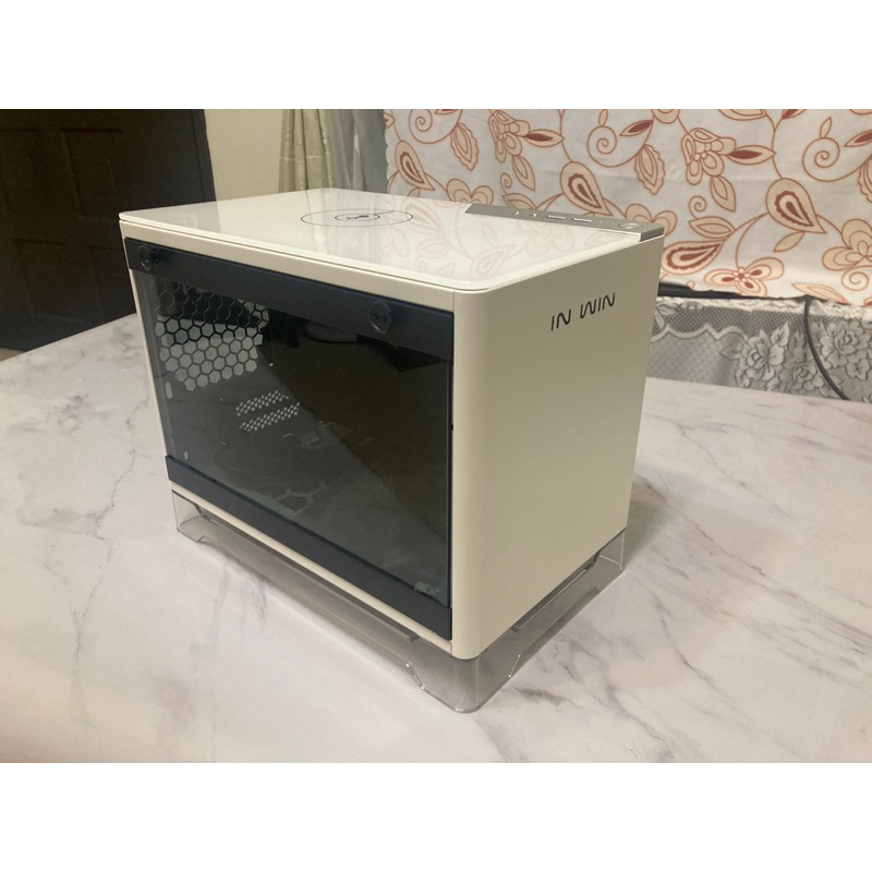 迎廣 inwin A1 itx機殼 含600W電源及qi無線充電