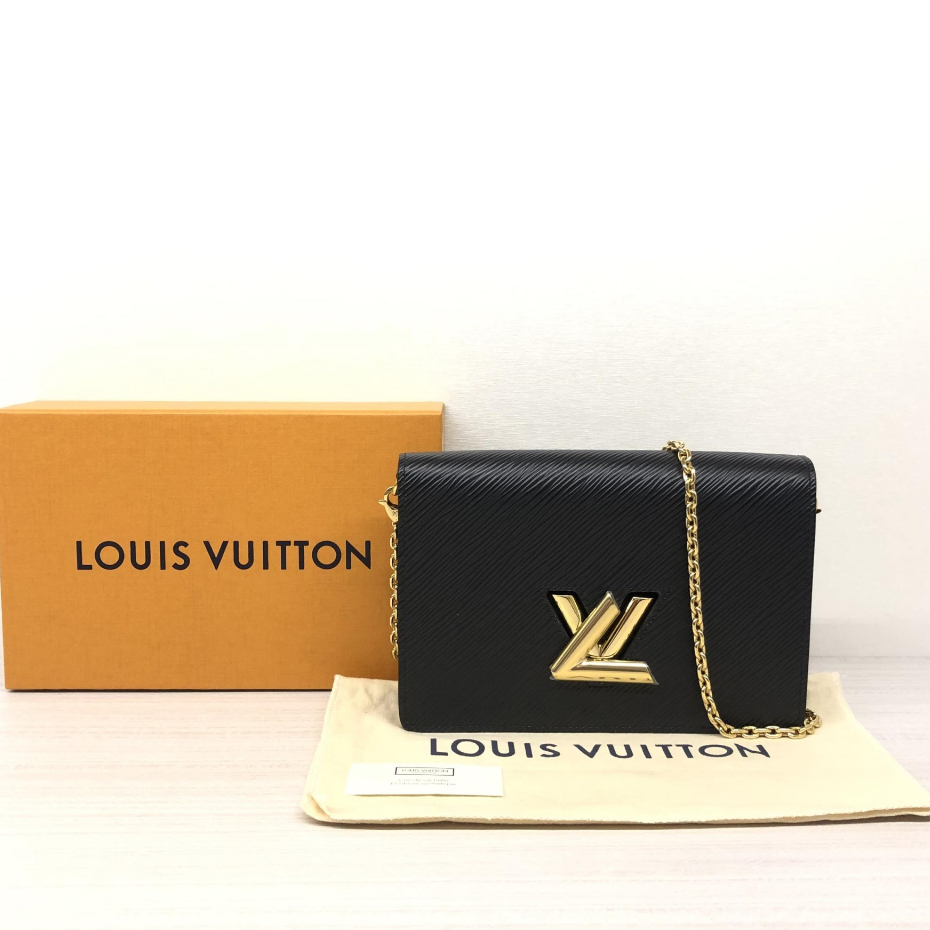 Louis Vuitton TWIST Twist belt chain wallet (M68560, M68750) in 2023