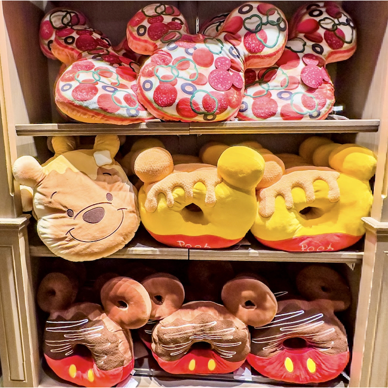 東京迪士尼樂園 甜甜圈 披薩 奶油鬆餅 造型抱枕 靠墊 米奇 小熊維尼 甜點 預購