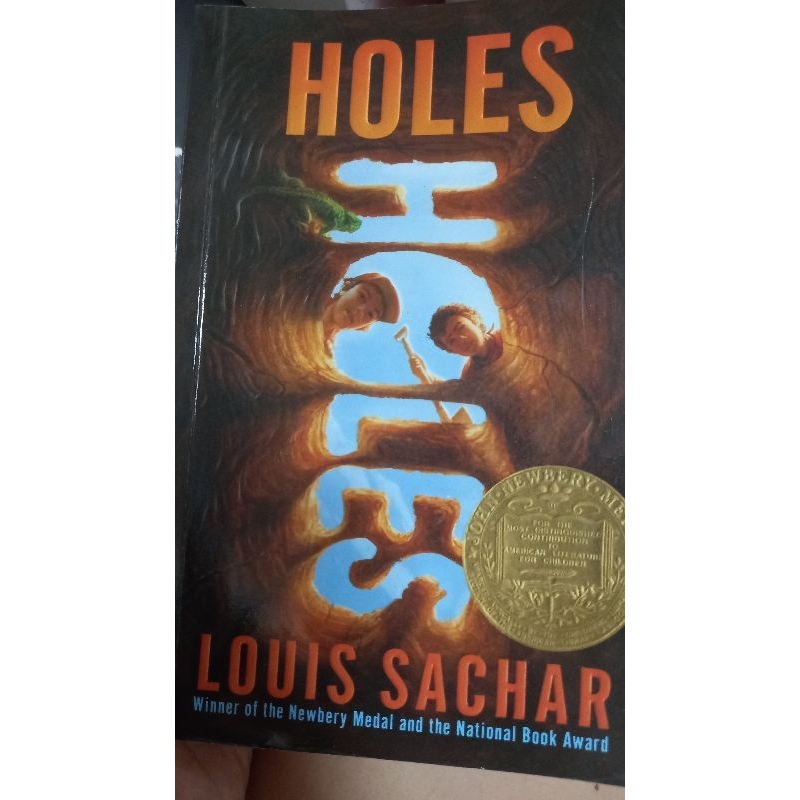 小說-Holes/The Giver/Single Shards/Short Takes/荒潮