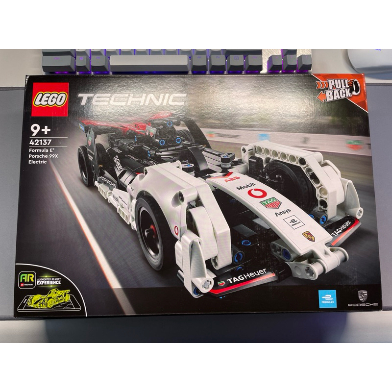 LEGO 42137 Formula E Porsche 99X