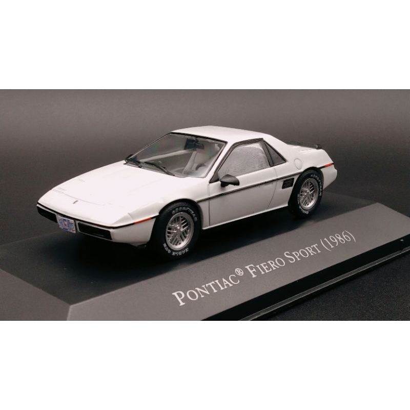 ［台灣現貨］1:43 Pontiac Fiero (1986) 1/43 龐帝克 中置引擎小跑車 絕版 模型車