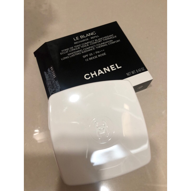 全新未使用Chanel 香奈兒珍珠光感輕透光防曬粉餅蕊SPF25/PA+++
