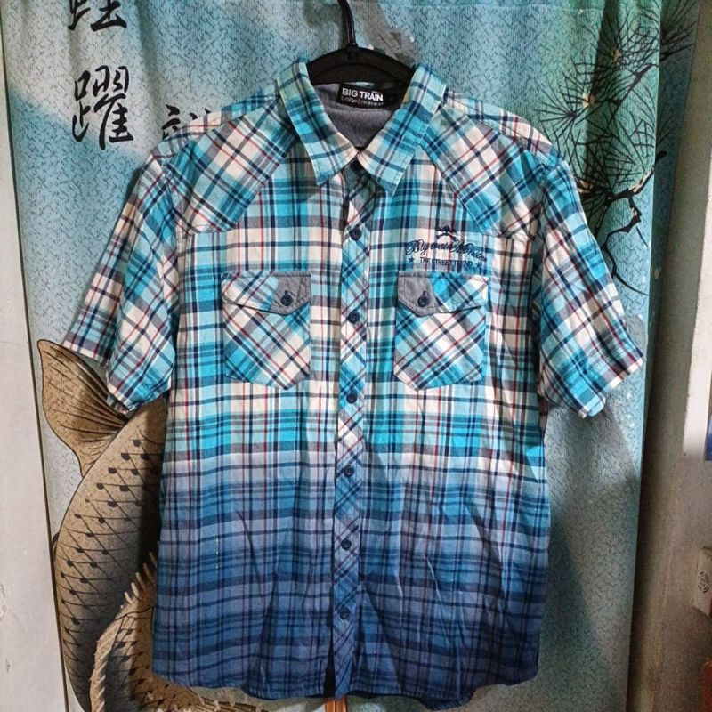 BIG TRAIN男漸層染藍格紋襯衫