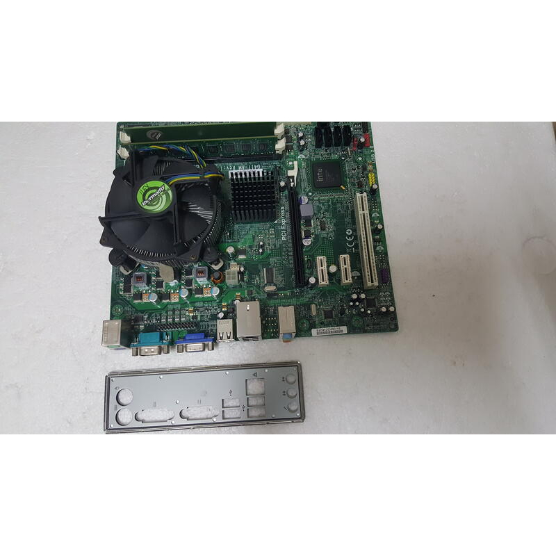 良品-Acer aspire M1660主機板+CPU E5800+4G ram(DDR3),正常.保固40天.