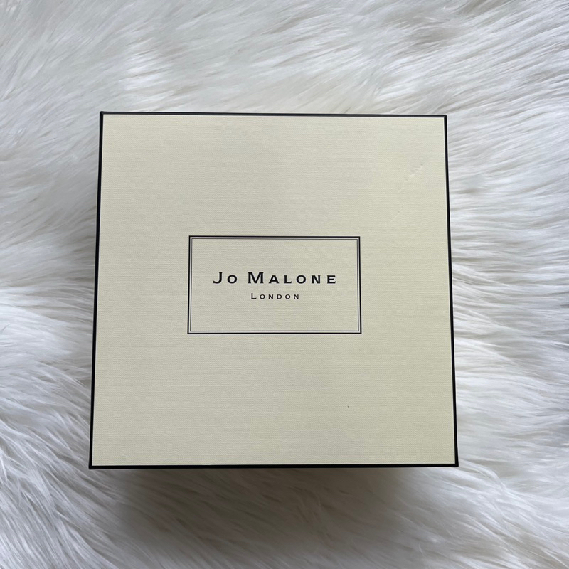 《全新》JOMALONE 禮盒 白樺木與薰衣草香水(100ML)+英國小蒼蘭護手霜(50ML)