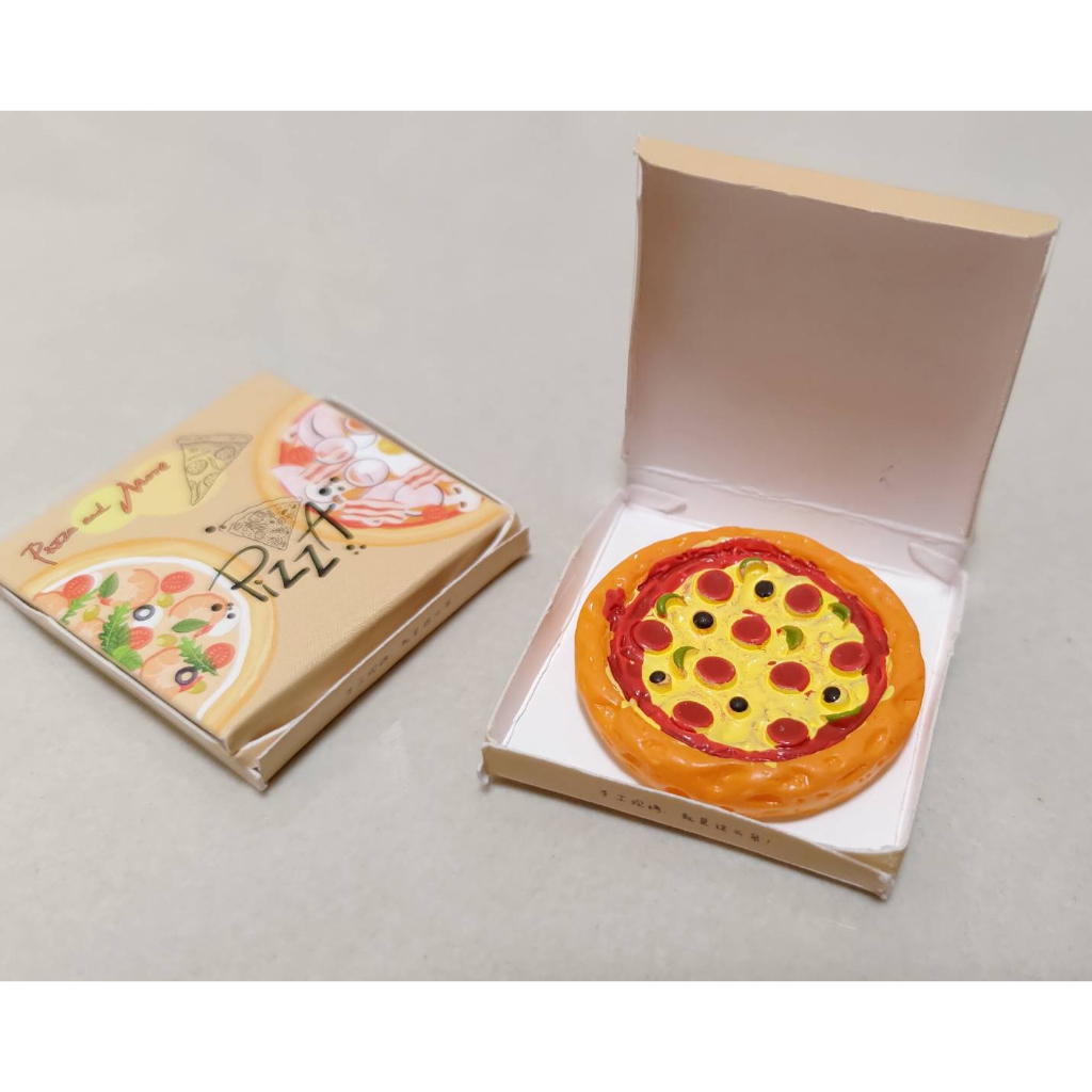 1:12 模型 食物 PIZZA +紙盒 一組價  這不是玩具，請勿讓小孩玩耍避免吞食! 5A54