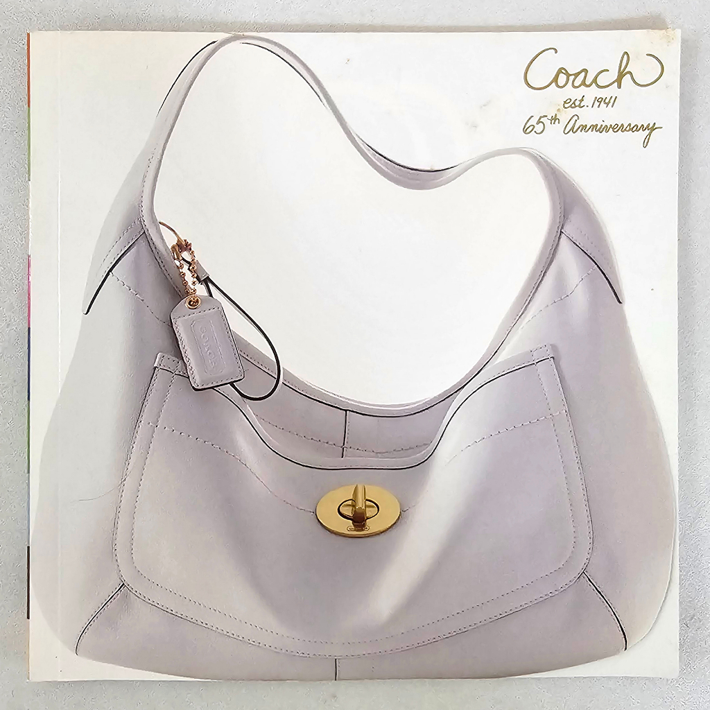 Coach EST.1941 65週年 雜誌 型錄 拍照 背景 ♥ 正品 ♥ 現貨 ♥