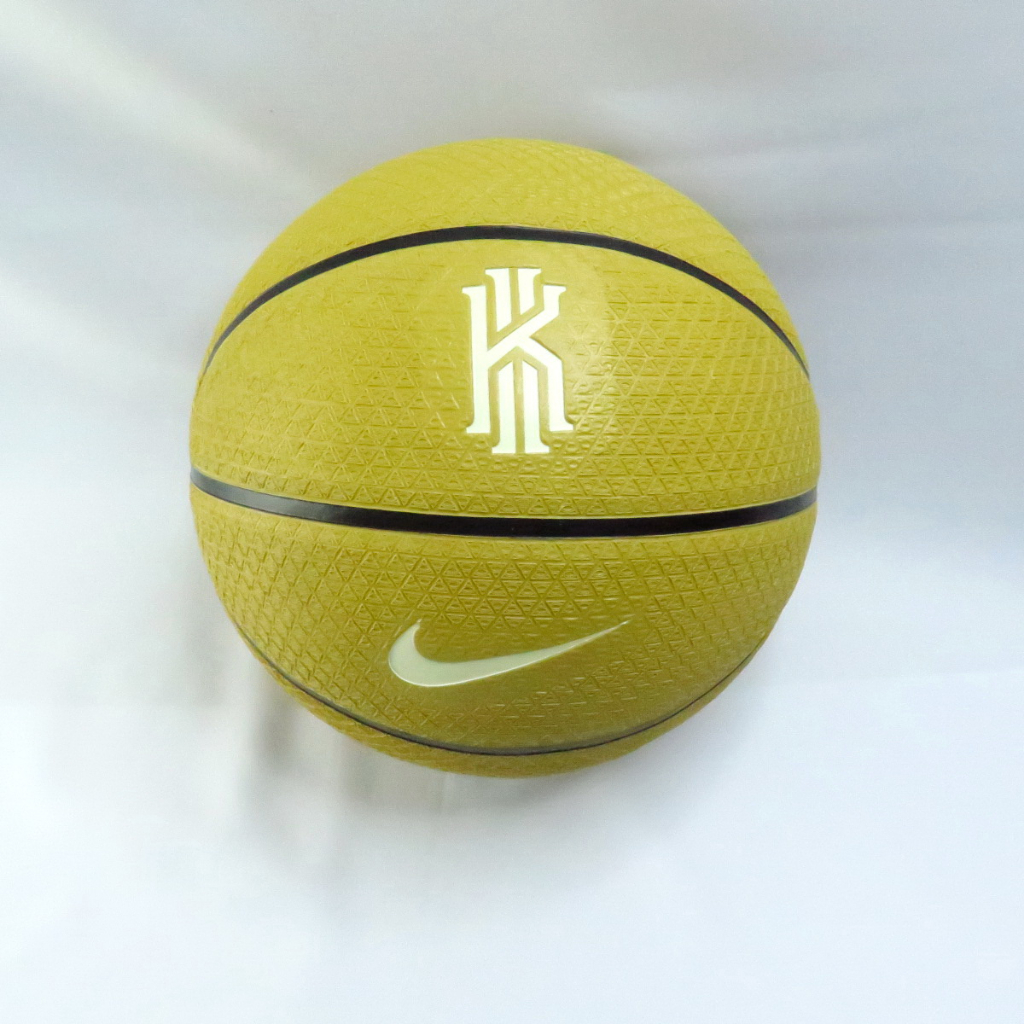 NIKE PLAYGROUND 8P K IRVING 七號籃球 681970607 小麥色【iSport愛運動】