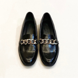 Shoes ::: Pull & bear品牌金釦造型黑色樂福皮鞋