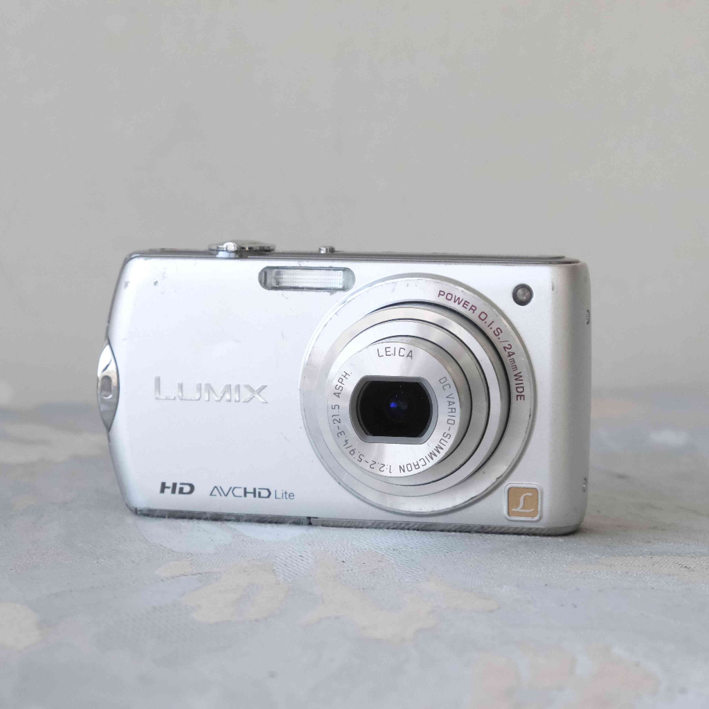 Panasonic Lumix DMC-FX70 CCD 早期 數位相機（廣角 大光圈）