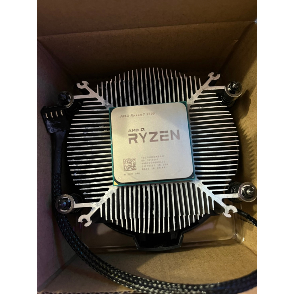 AMD Ryzen 7 2700 CPU 二手