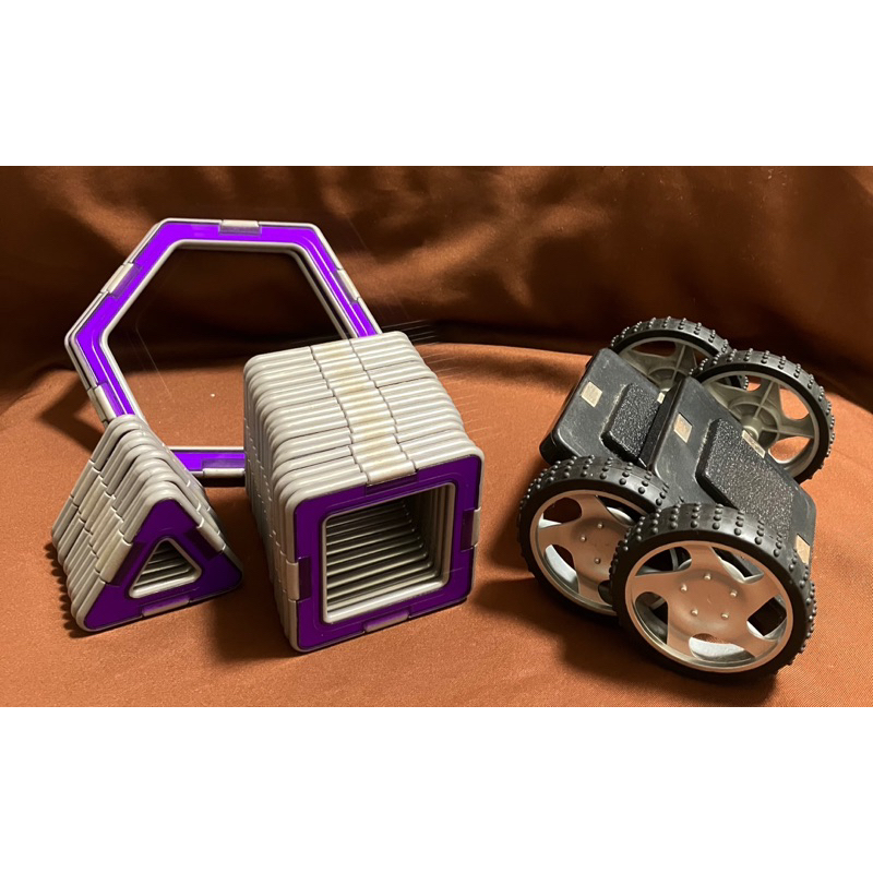二手建構式磁力片小汽車玩具 學齡前後 手眼協調 啟發創意 400含運