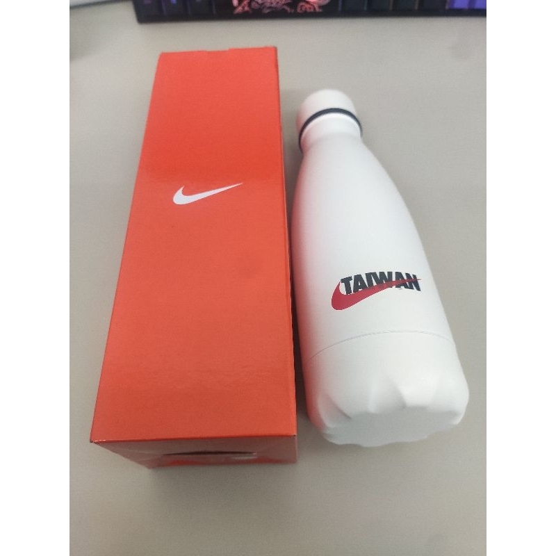 全新 Nike Jordan Thermo Bottle 保溫瓶 不鏽鋼瓶 水壺