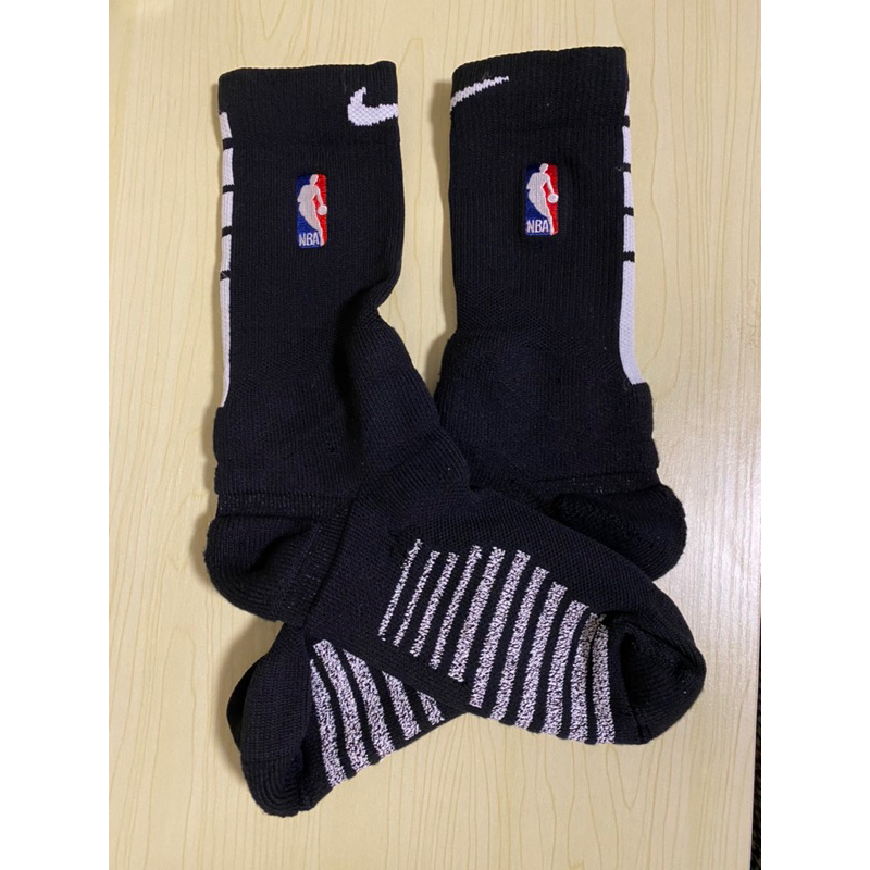 Nike NBA Grip Power 球員版 中筒籃球襪 黑底白線