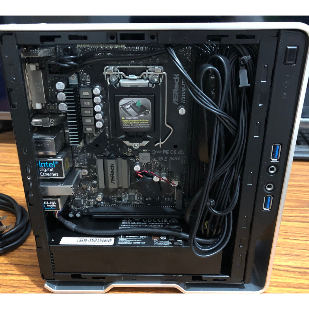 華擎 H310M-ITX/ac + 迎廣 蕭邦 ITX小機殼