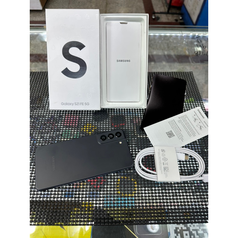 【二手/極新/盒裝】9.9成新Samsung S21 FE 5G【6G/ 128GB】黑【非台灣公司貨】S21FE