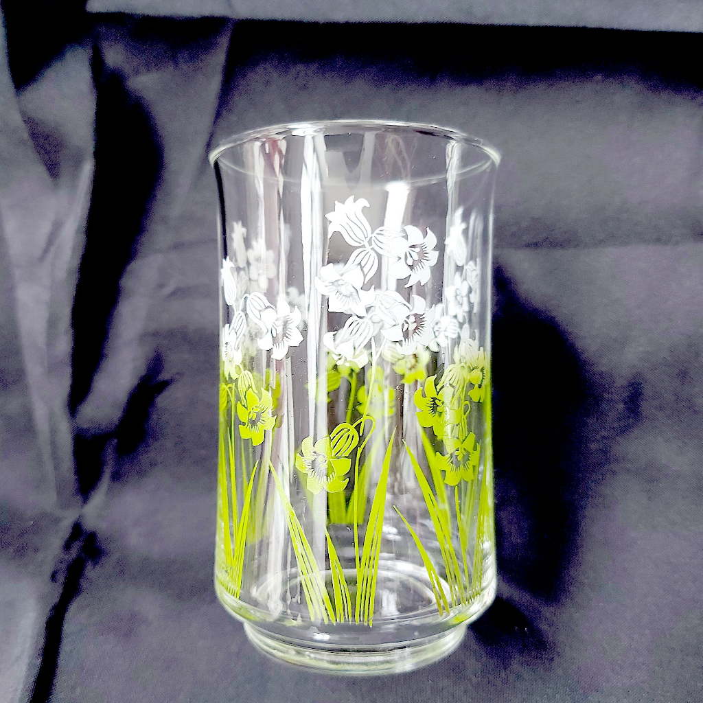 日本製昭和系列復古花朵玻璃杯 飲料杯 昭和台灣孤挺花紀念版 白綠相間花色玻璃杯