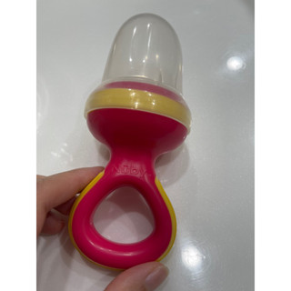 二手NUBY嬰兒輔食器 水果棒 咬咬樂(不含網，請另自行購買)