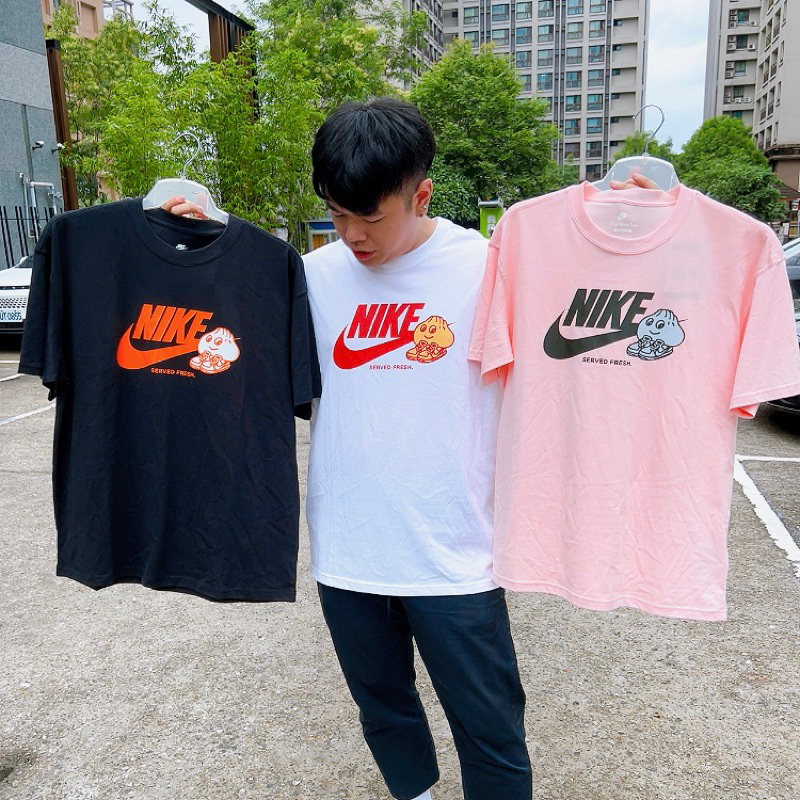 🏀小飛人潮流🏀 NIKE SOLE FOOD 小籠包 T恤 短T 三色 繽紛 寬版 FB9804686