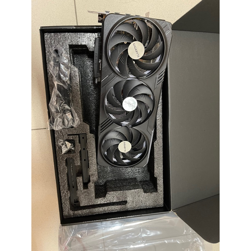 技嘉 Geforce RTX4080 16G gaming oc