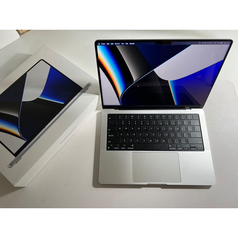 保固內MacBook Pro 14吋 M1 Pro 16G 512G 銀色，原價：59900元