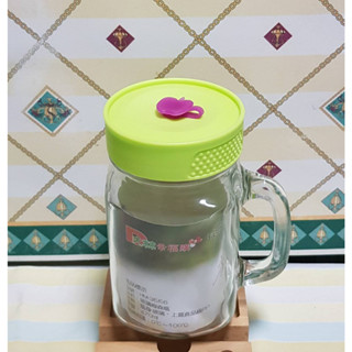 大林科技 梅森玻璃瓶 把手式 瓶蓋防滑設計 附食品級密封蓋 可插入吸管 個人直飲式玻璃瓶 HM-3556 容量：470m