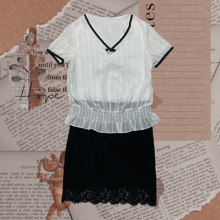 Vintage古著 復古小香風 氣質淑女洋裝 V領蕾絲拼接 千禧風 90s 港風 日系 韓系 荷葉邊 度假風 街頭