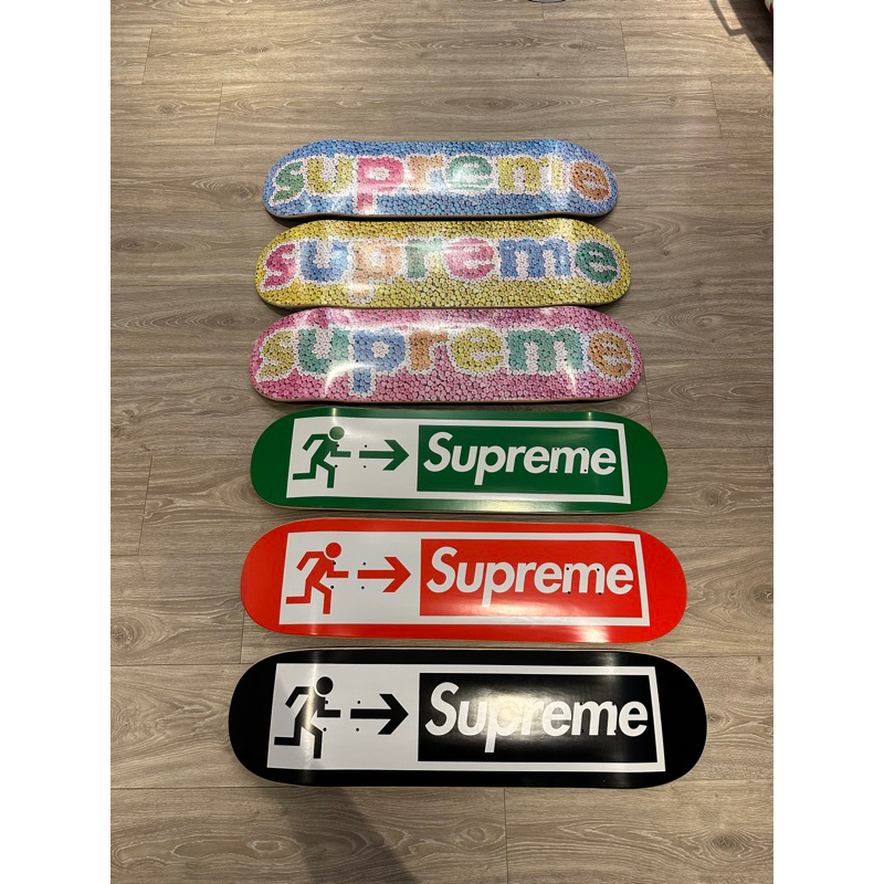 supreme 糖果滑板、supreme 出口滑板，各一套3片