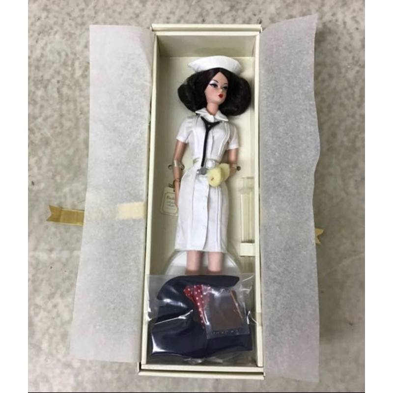 護士芭比The Nurse Doll Silkstone Barbie Fashion Model Collection