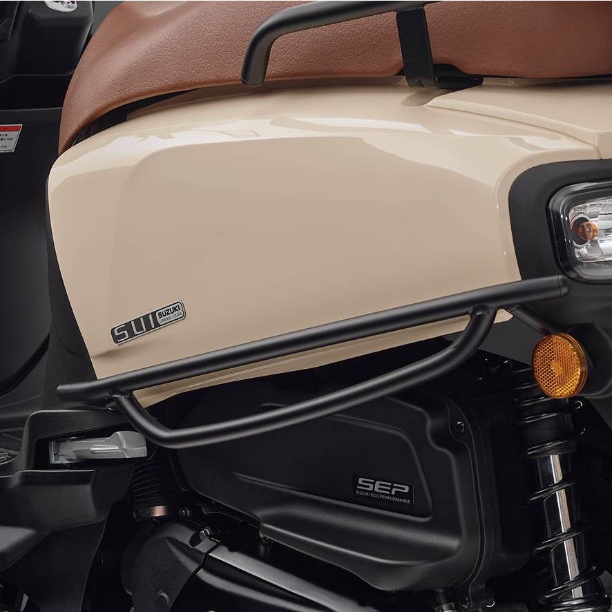 SUZUKI SUI 125 原廠義式醇黑後保桿 後保桿