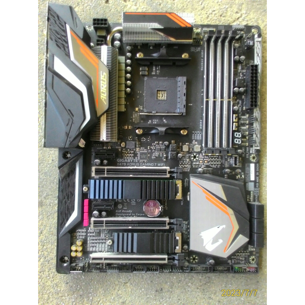 技嘉 GIGABYTE X470 AORUS GAMING 7 WIFI LGA AM4主機板 良品