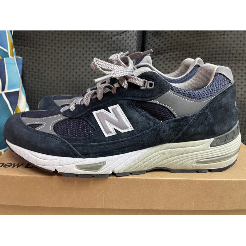 new balance 紐巴倫 M991NV1，余文樂愛鞋，百搭海軍藍，台南摩曼頓購買