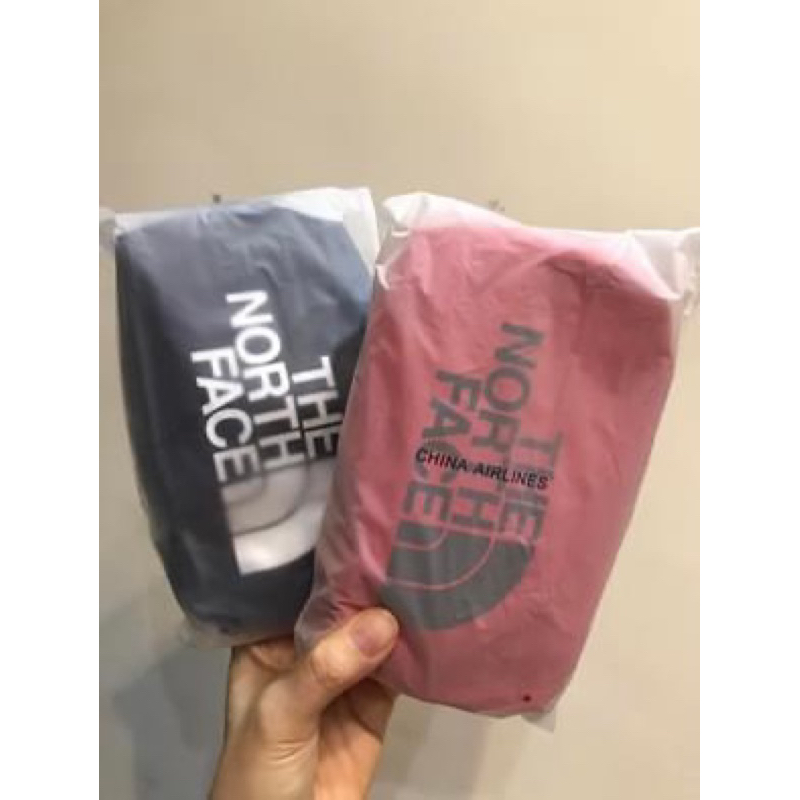 華航豪經艙 Thé North face 聯名盥洗包 搭機收藏品割愛