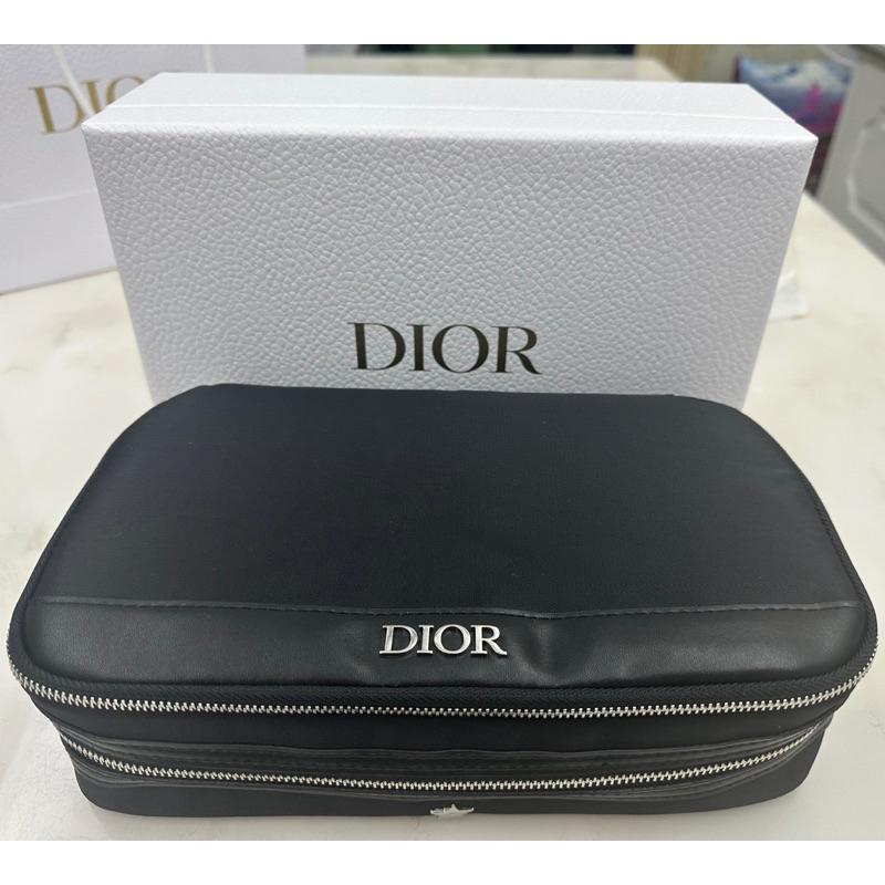 全新限量VIP高門檻酬賓禮~迪奧Dior專業彩妝刷具組(無瑕粉底刷/蜜粉刷/眼影刷/眼線刷/刷具收納包)