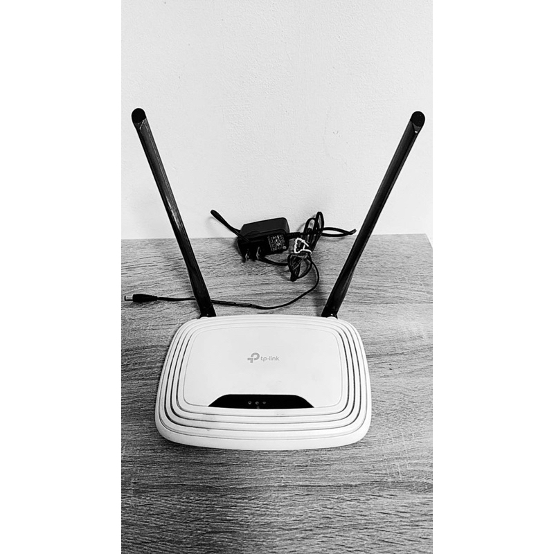 TP-LINK 無線路由器 / 分享器 300Mbps TL-WR841N