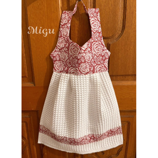 。Migu 溫度手作。蕾絲玫瑰花紋洋裝造型擦手巾
