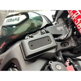 [膜谷汽機車包膜工作室] Yamaha Xsr 900 保險絲盒裝飾膜 (一對) 抗刮 抗UV 抗霧化 改裝 電腦裁切