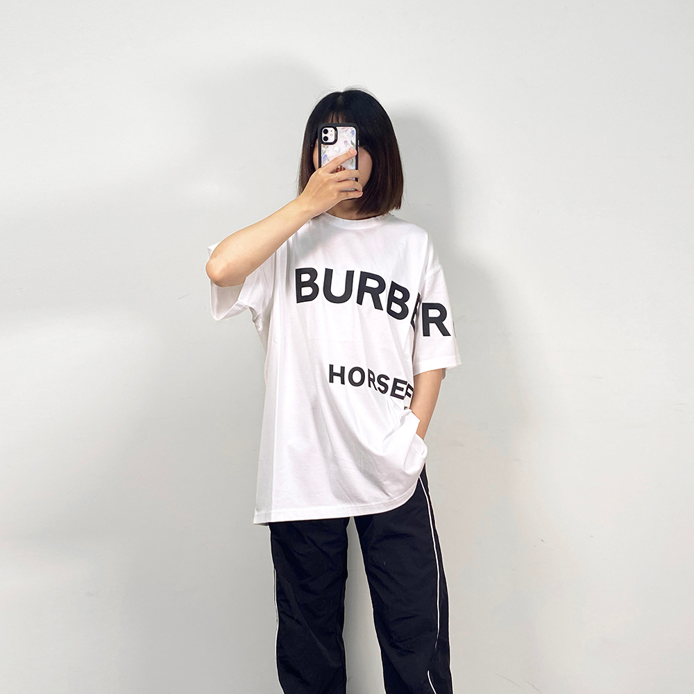BURBERRY 休閒寬鬆字母印花T 男款短T 短袖T恤(白)