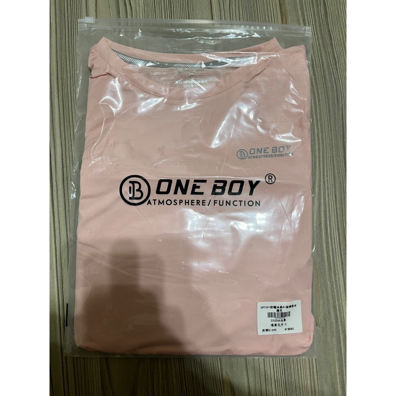 oneboy涼感冰鋒衣粉紅色全新未使用尺寸M