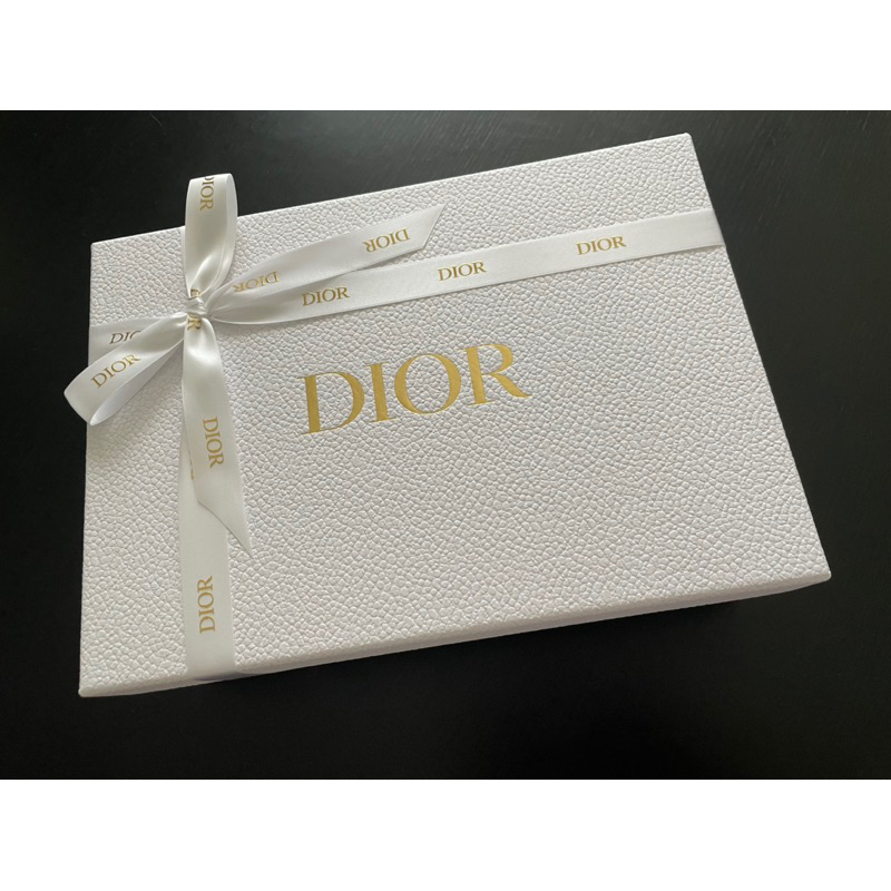 Dior 原廠紙盒（大）2023全新金色LOGO 含外箱 緞帶 空白卡片 防撞紙條 交換禮物 禮盒