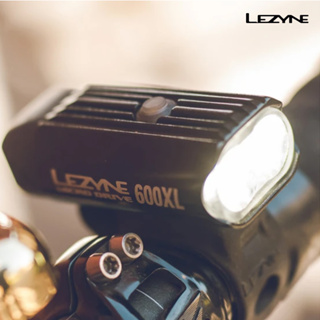 【LEZYNE】組合 前燈MICRO 600XL+STRIP 尾燈 75LM 黑