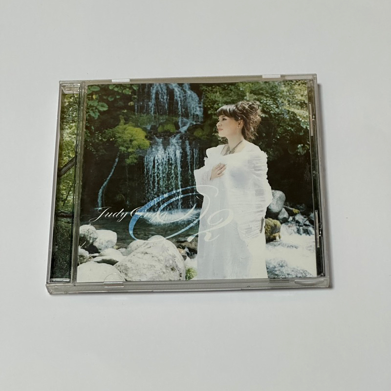 日本版 日版 翁倩玉 O2 氧氣 CD 2001年 專輯 楓葉 伍佰 陳綺貞 作曲  8成新