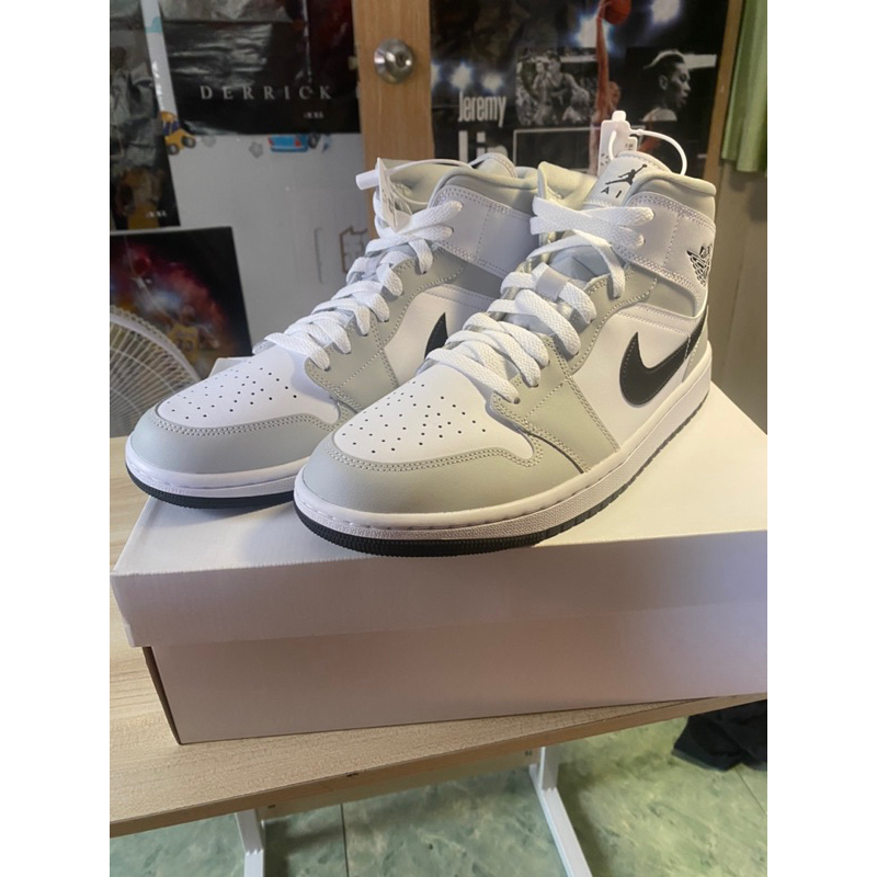 w12 us11可穿Jordan 1 Mid Light Smoke Grey Air jordan 1