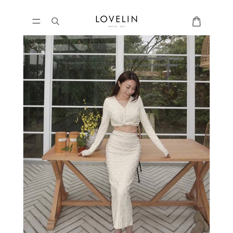 《 LOVELIN 》【棋盤格】針織套裝裙-米白 s（全新）