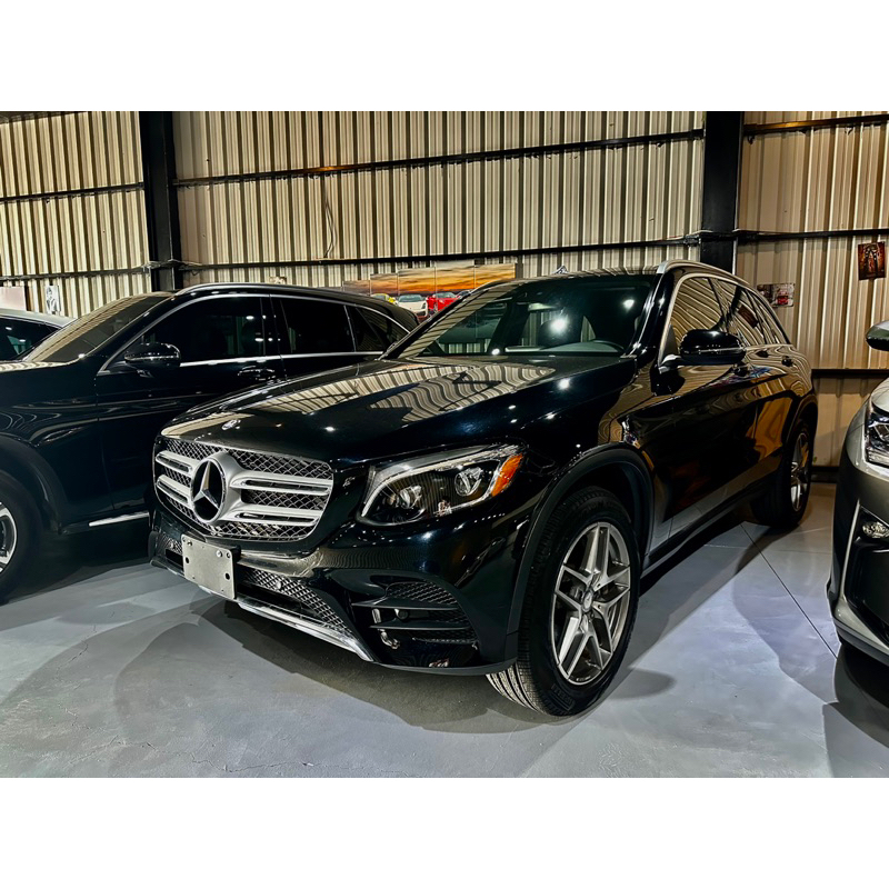 2015 BENZ GLC300 AMG 4matic 才跑7萬