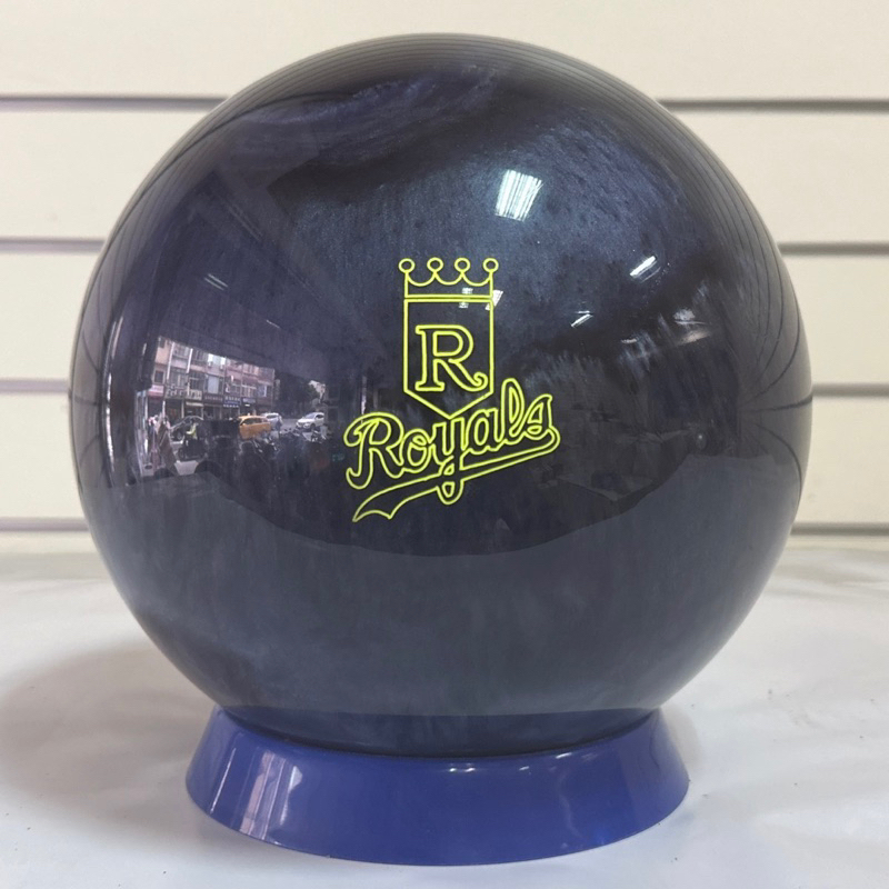 全新12磅「黑大理石」造型保齡球🎳